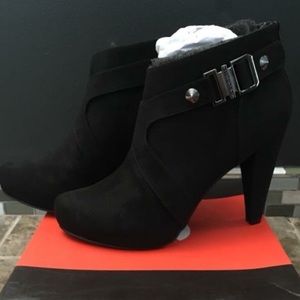 G by Guess ankle boots